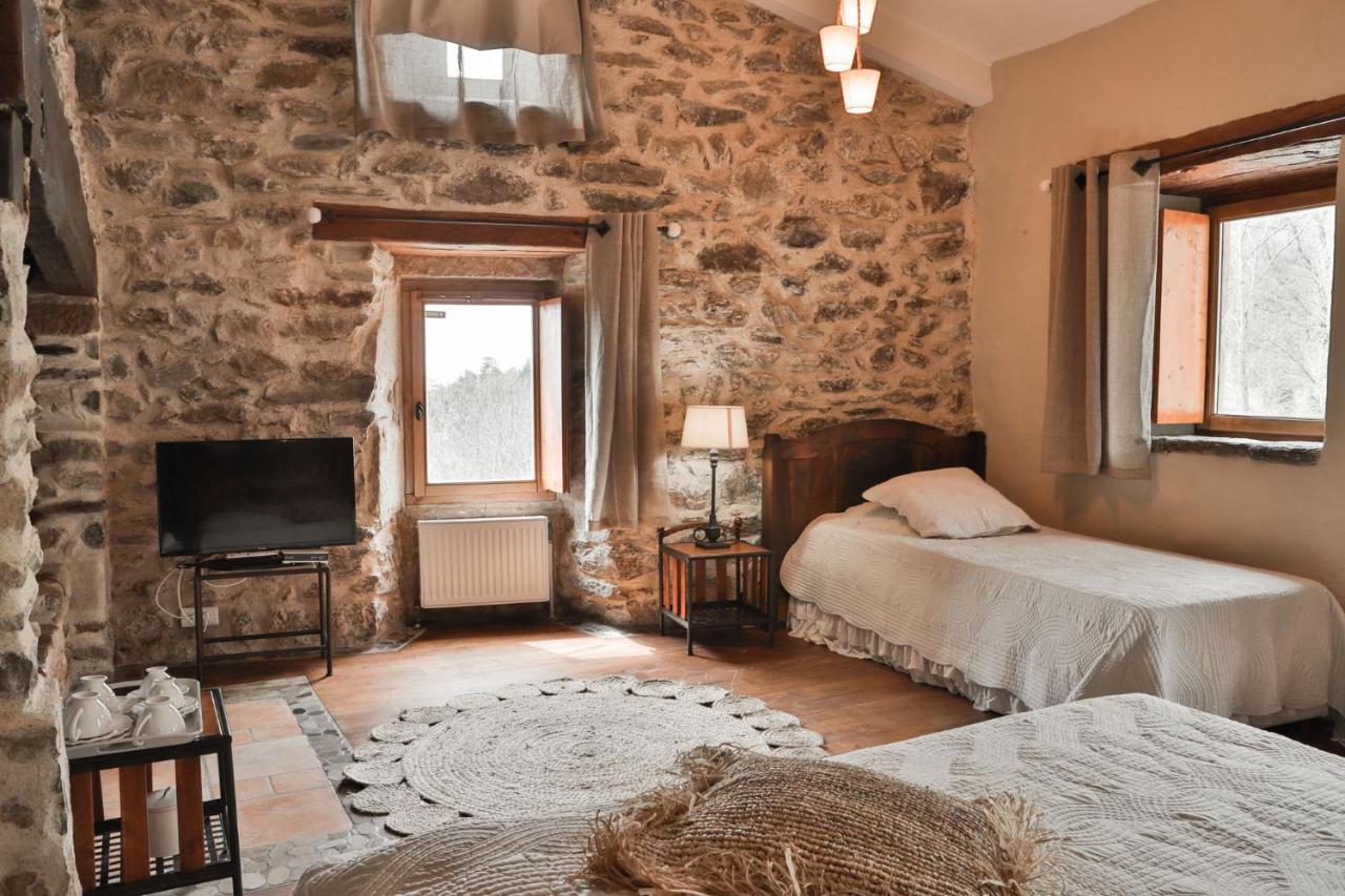 Maison d'hôtes Le Hameau de la Mûre Saint-Laurent-du-Pape Exterior foto